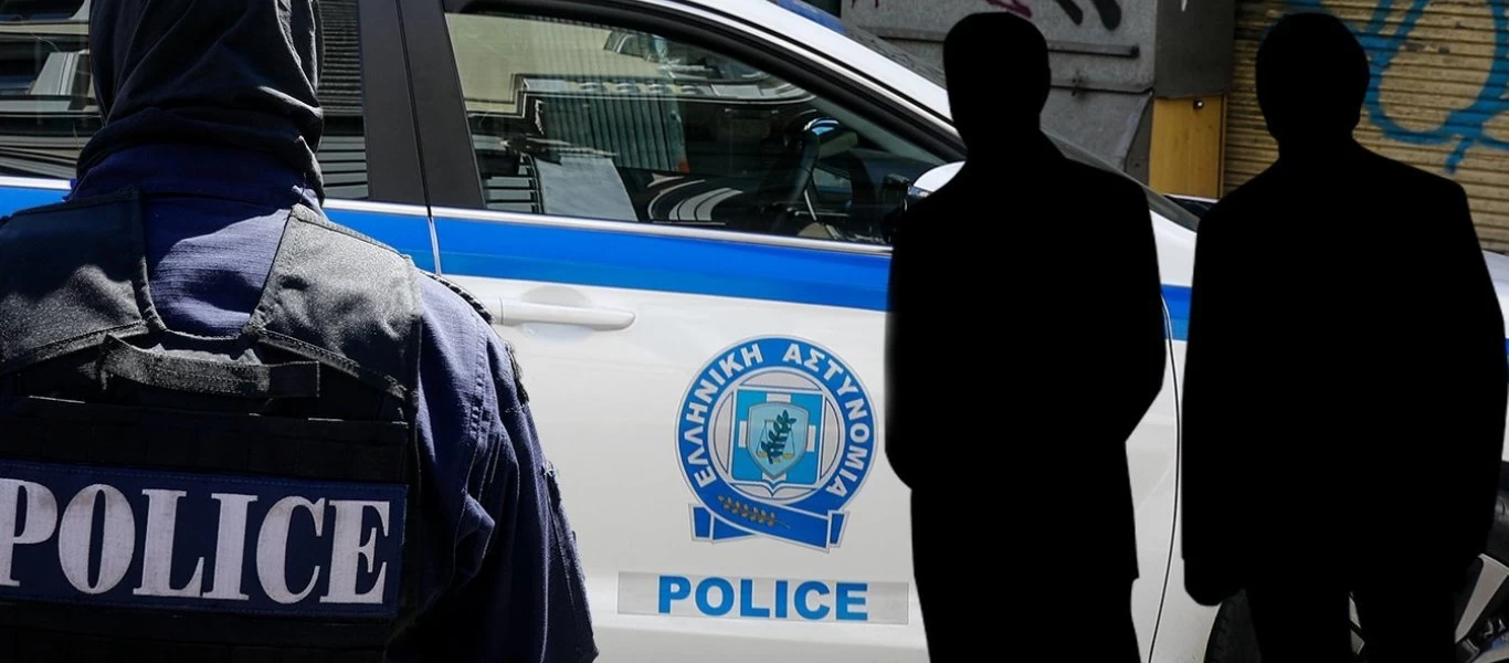 Κηφισιά: Χειροπέδες σε τρία άτομα - Προσποιήθηκαν τους αστυνομικούς και εισέβαλαν σε σπίτι επιχειρηματία